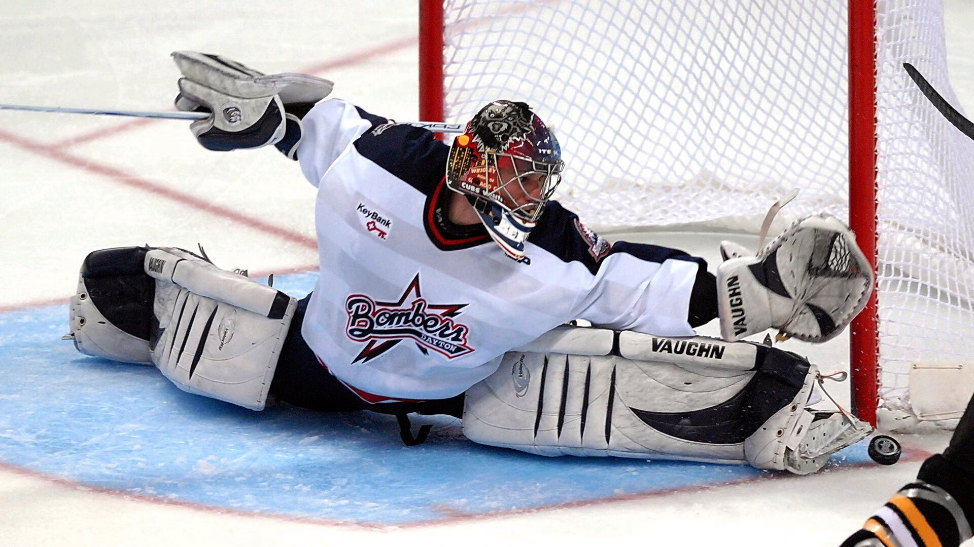 海峡两岸青年足球邀请赛 厦门决赛点球大战才分出胜负